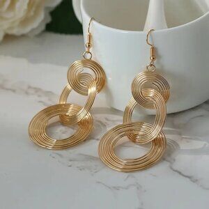 NEW Gold dangle earrings, gold hoop earrings, trendy jewelry, gold jewelry